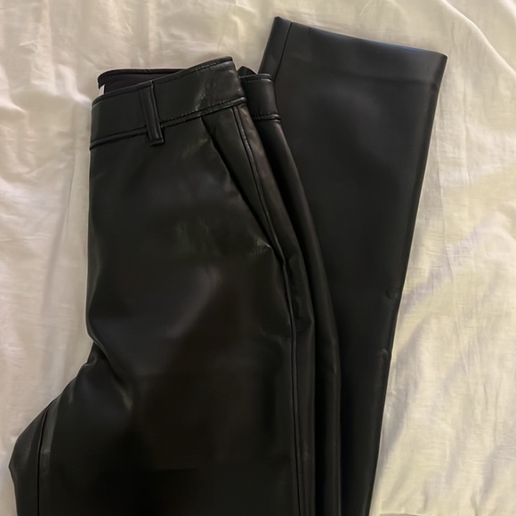 Babaton faux leather pants - Picture 5 of 6
